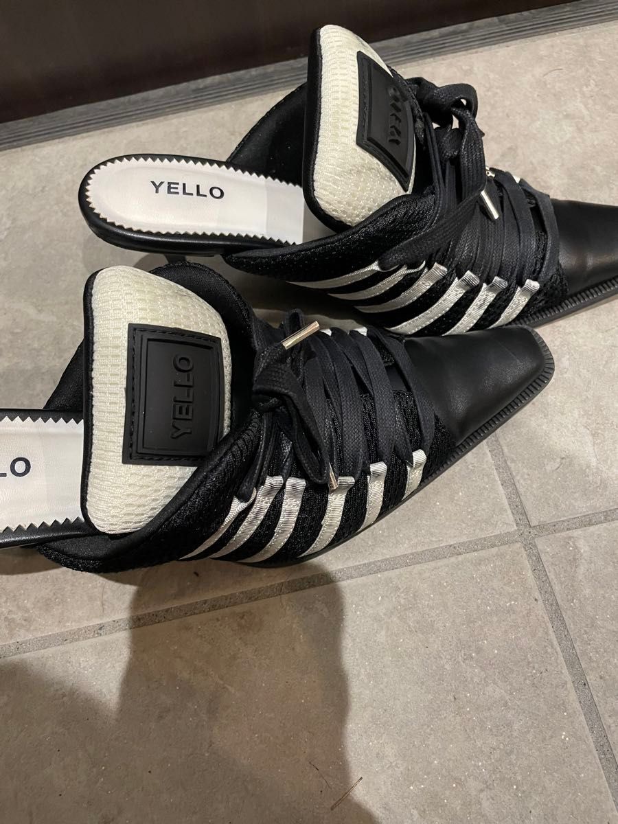 YELLO MONOCHROME SNEAKER MULES スニーカーミュール M イエロー 星