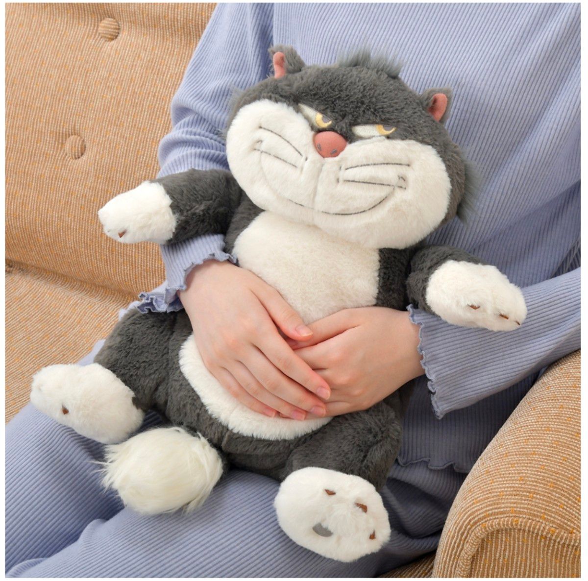 ルシファー 湯たんぽ WARM GOODS ディズニーストア シンデレラ