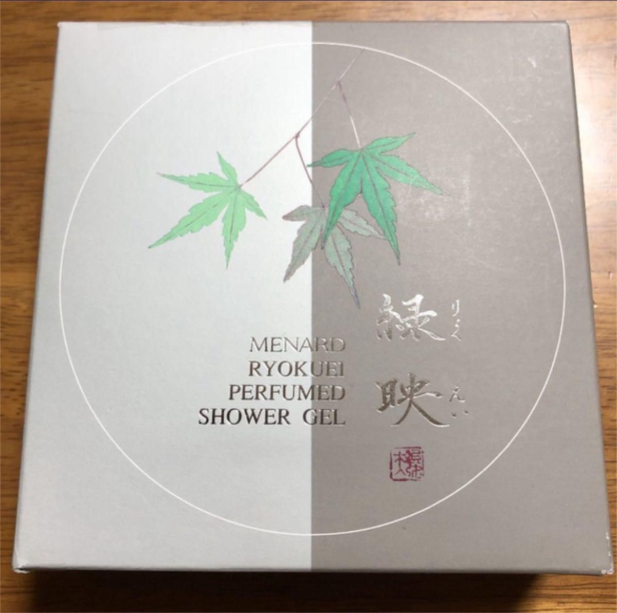 メナード 緑映 パヒュームドシャワージェル 300ml ×2個セット｜Yahoo