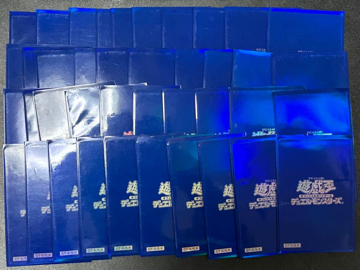 遊戯王 公式 スリーブ 初期ロゴ 恐竜の鼓動 未使用 遊戯王 初期ロゴ