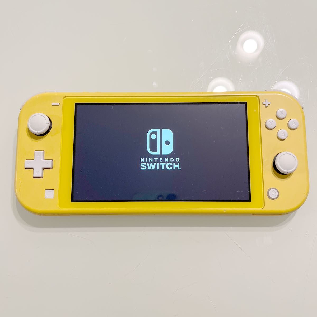 本体のみ・ジャンク品】初期化済み Nintendo Switch Lite イエロー
