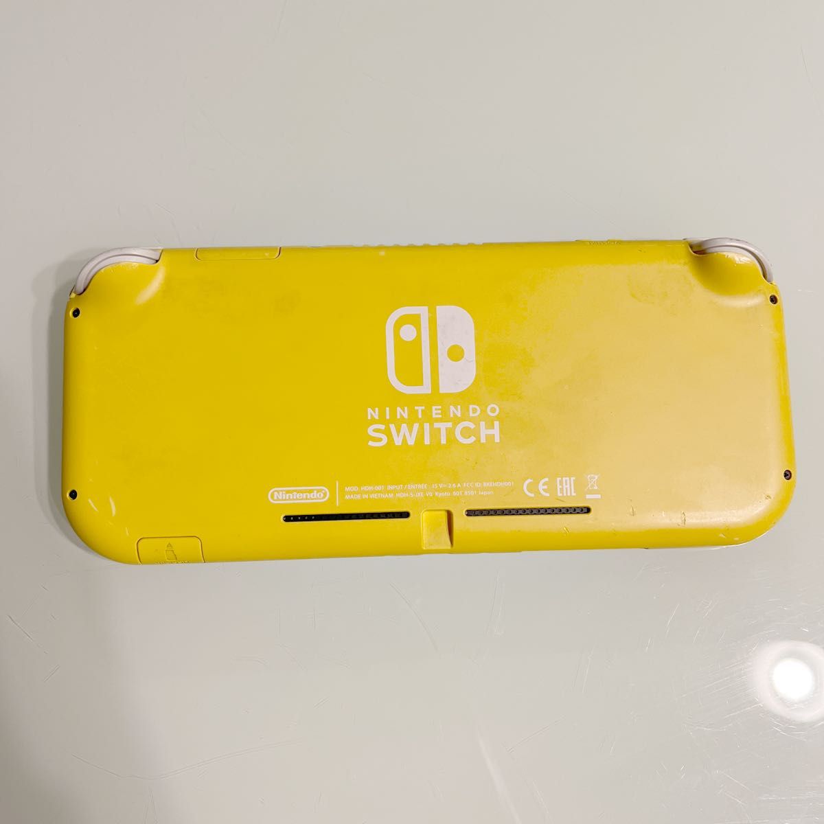 本体のみ・ジャンク品】初期化済み Nintendo Switch Lite イエロー