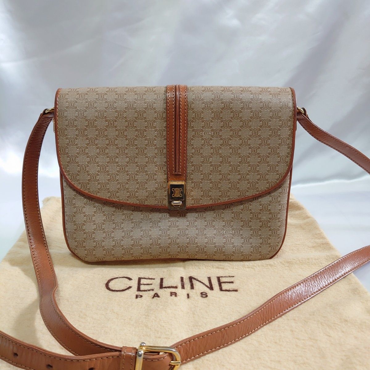 美品 CELINE マカダム柄 ショルダーバッグ｜Yahoo!フリマ（旧PayPay
