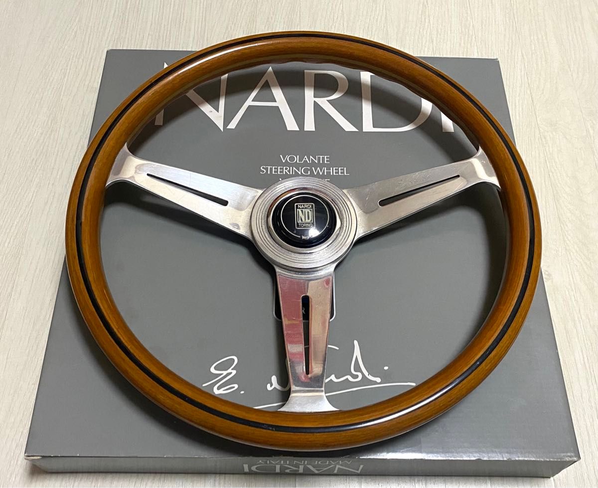 NARDI Classic】36 5Φ ウッドステアリング ナルディ｜Yahoo!フリマ（旧