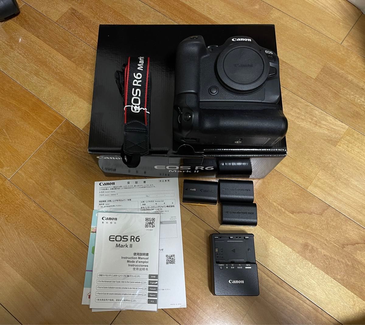 Canon EOS R6 MarkⅡ ボディ サードパーティ製縦グリップ・バッテリー