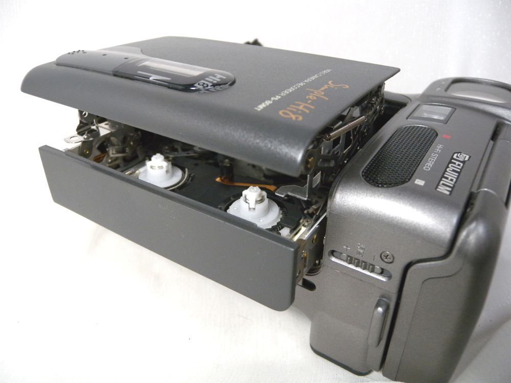 Yahoo!オークション - FUJIFILM Simple-Hi8 Video8 FS-80MT ダビング