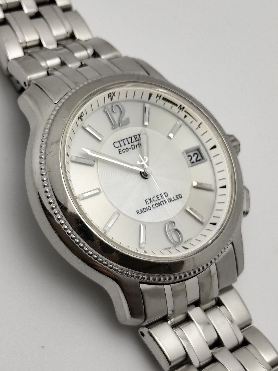 シチズン エクシード 電波ソーラー 軽量チタン 白蝶貝文字盤 電波時計