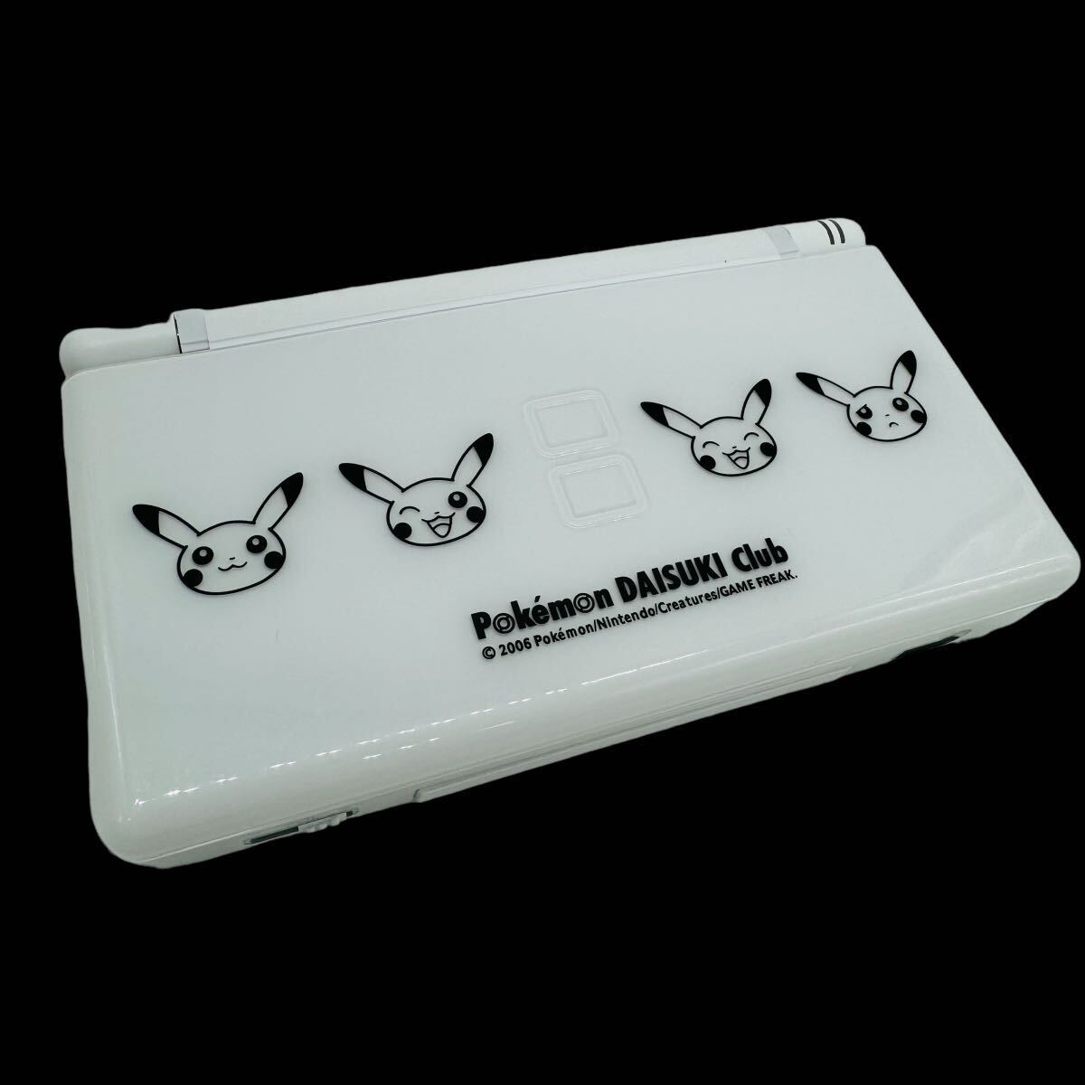 ニンテンドーDS lite ポケモンだいすきクラブ ピカチュウだいすき