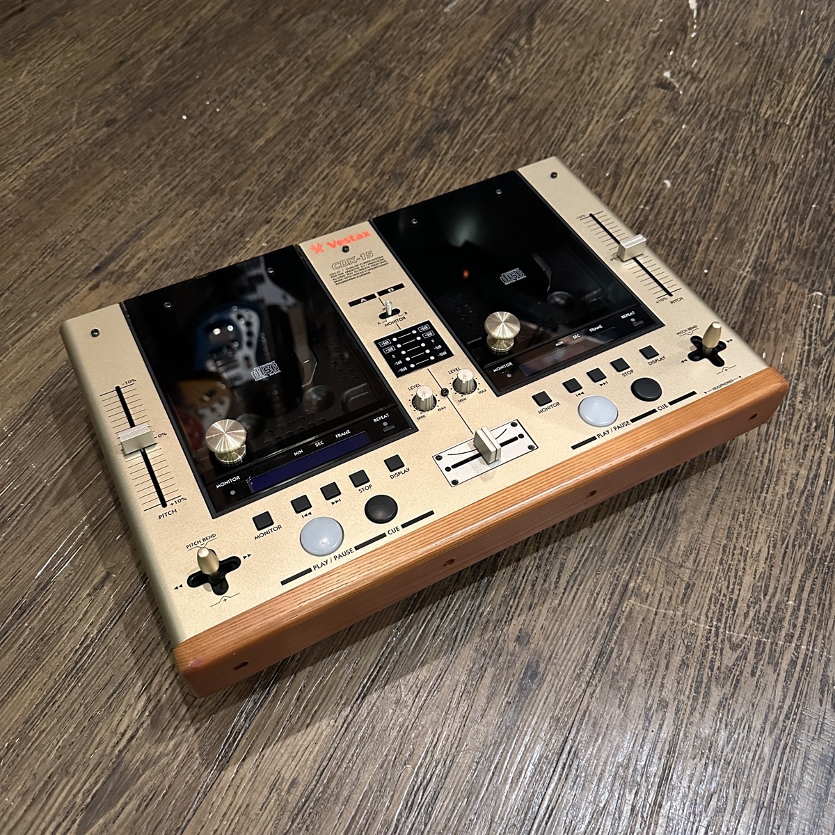 Yahoo!オークション - Vestax CDX-15 Professional CD Player ベスタク