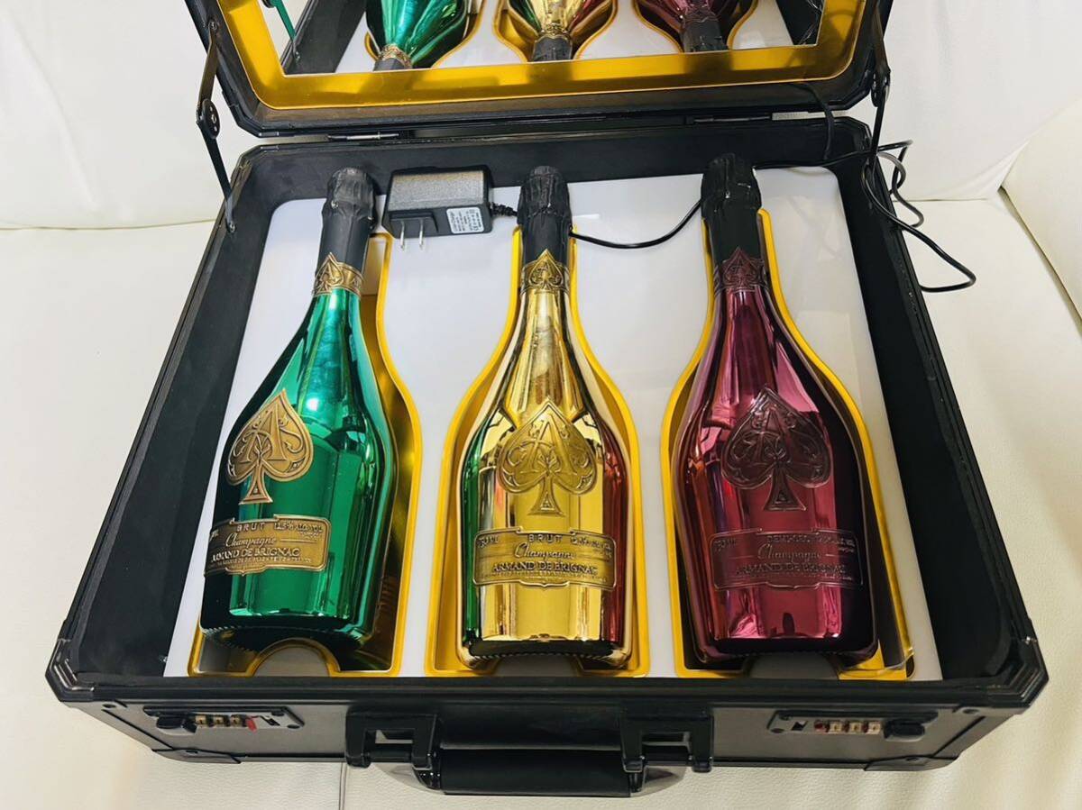 ARMAND アルマンド ゴールド・グリーン2021・レッド 信号機タイプ LED