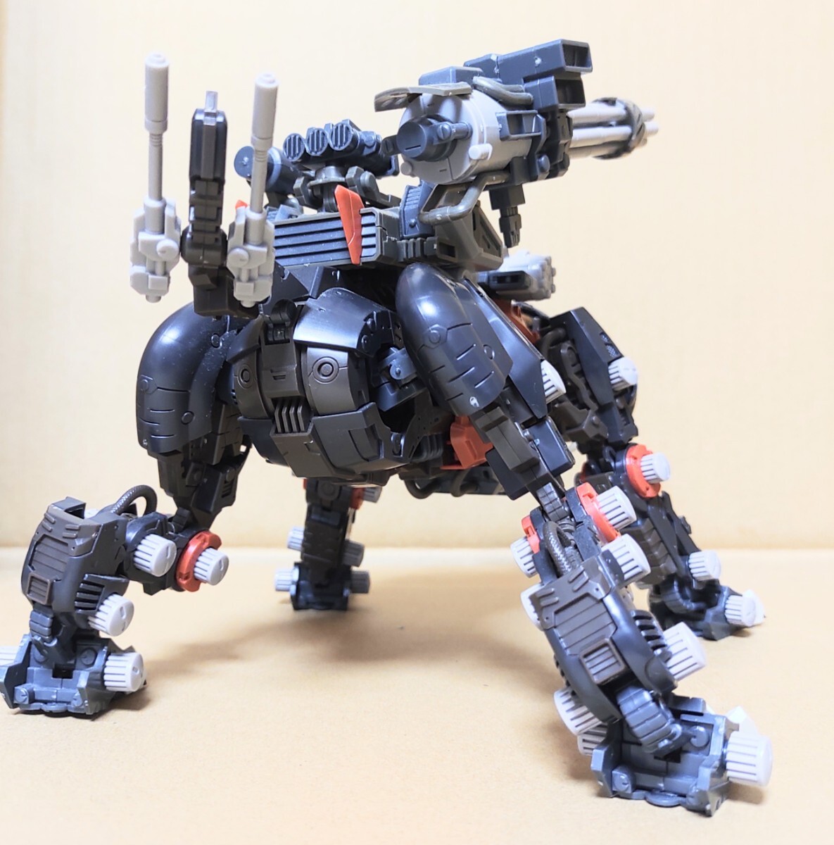 HMMゾイド セイバータイガー シュバルツ仕様（初期生産版） 【公式通販】