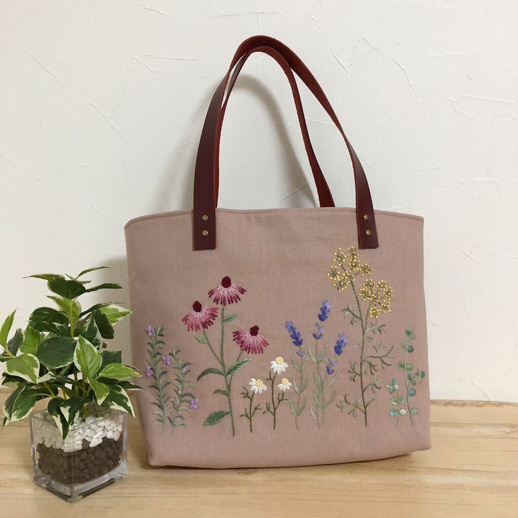 Yahoo!オークション - ハンドメイド 手刺繍 ハーブ刺繍 トートバッグ