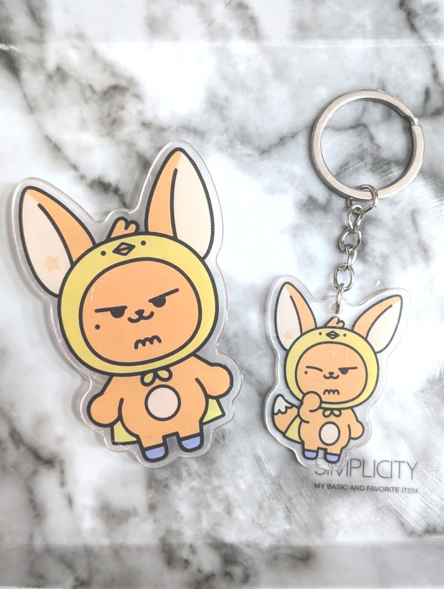 TXT ファンチュン スマートトック&キーチェーンセット プルバトゥ