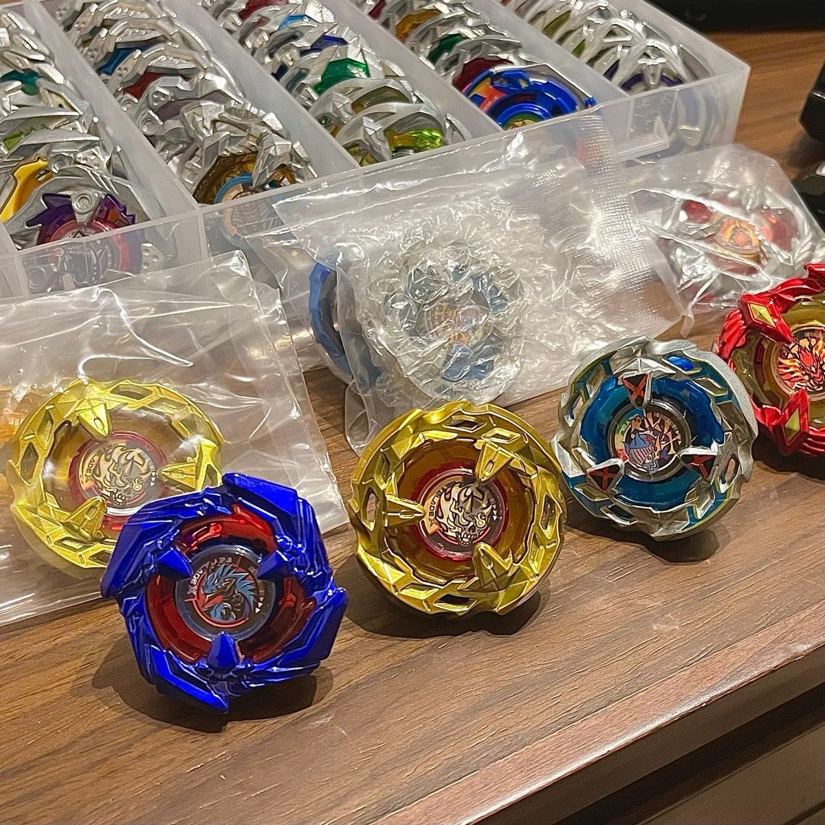 ベイブレードX 50個まとめ売り コバルトドレイク｜Yahoo!フリマ（旧