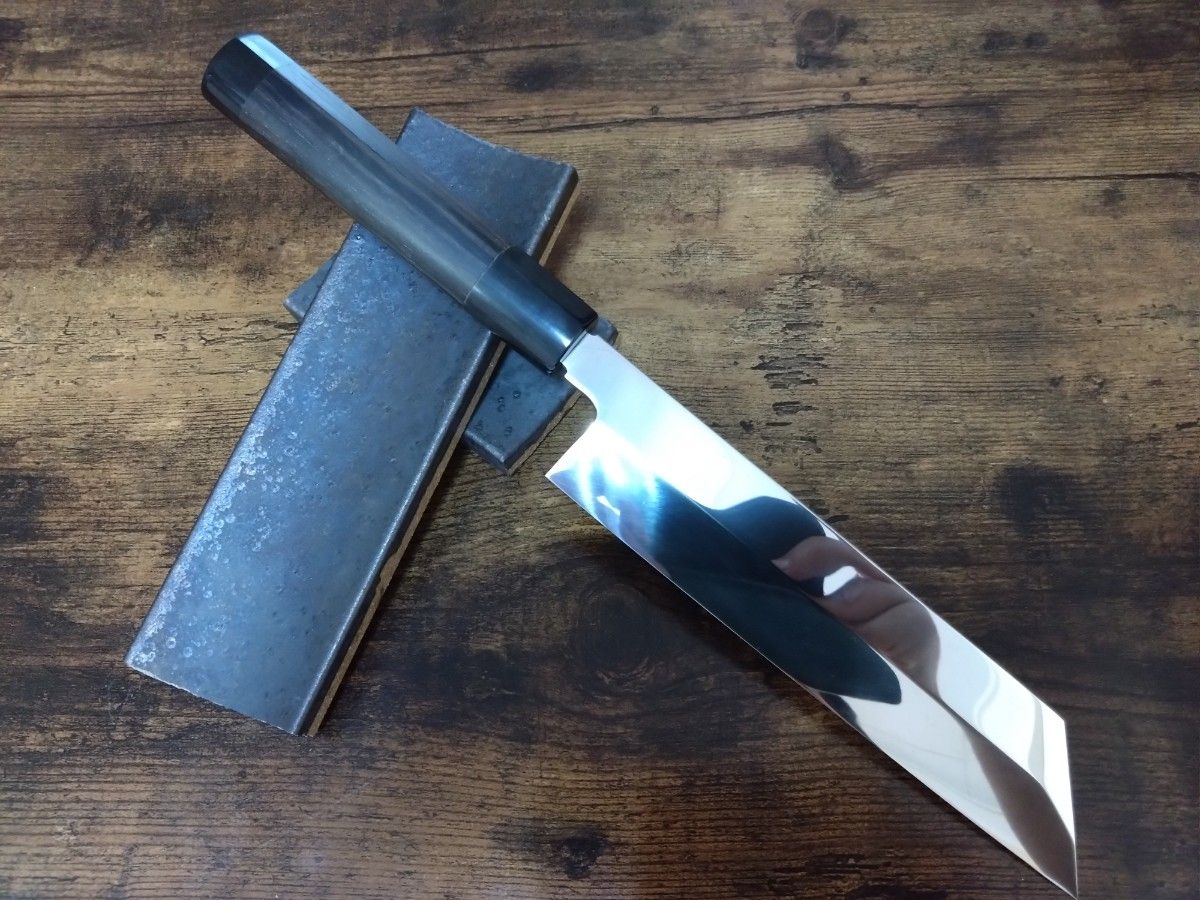 超希少 康之 むきもの包丁 本焼 鏡面 粉鉄仕上げ 黒檀黒水牛八角柄