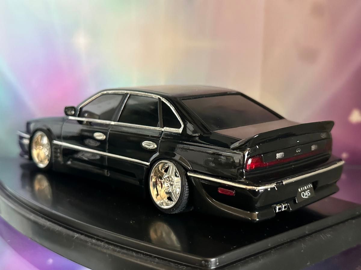希少 アオシマ Q45インフィニティ フルエアロカスタム 1/24 完成品