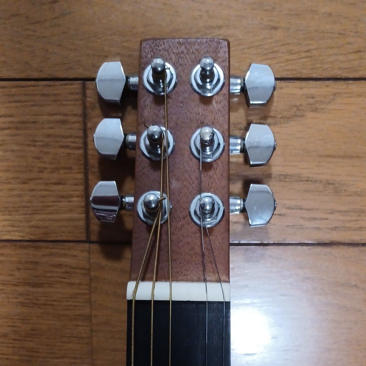 シリアル4桁 最初期 バックパッカー マーチン ギター マホガニー 弦