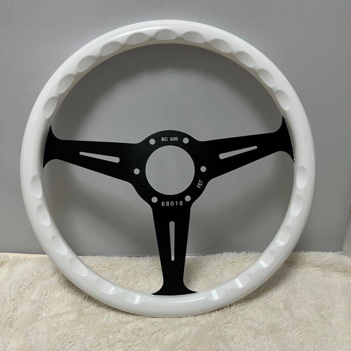セール中 ナルディ ステアリング 社外 送料無料 白 ホワイト ブラック