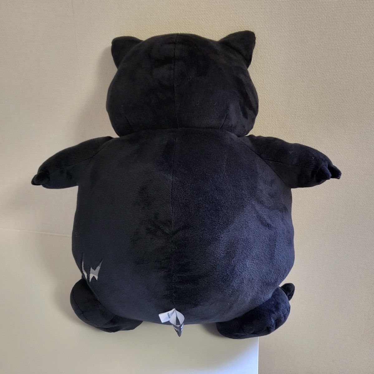 限定品】サンダーボルトプロジェクト ブラックカビゴン ぬいぐるみ L