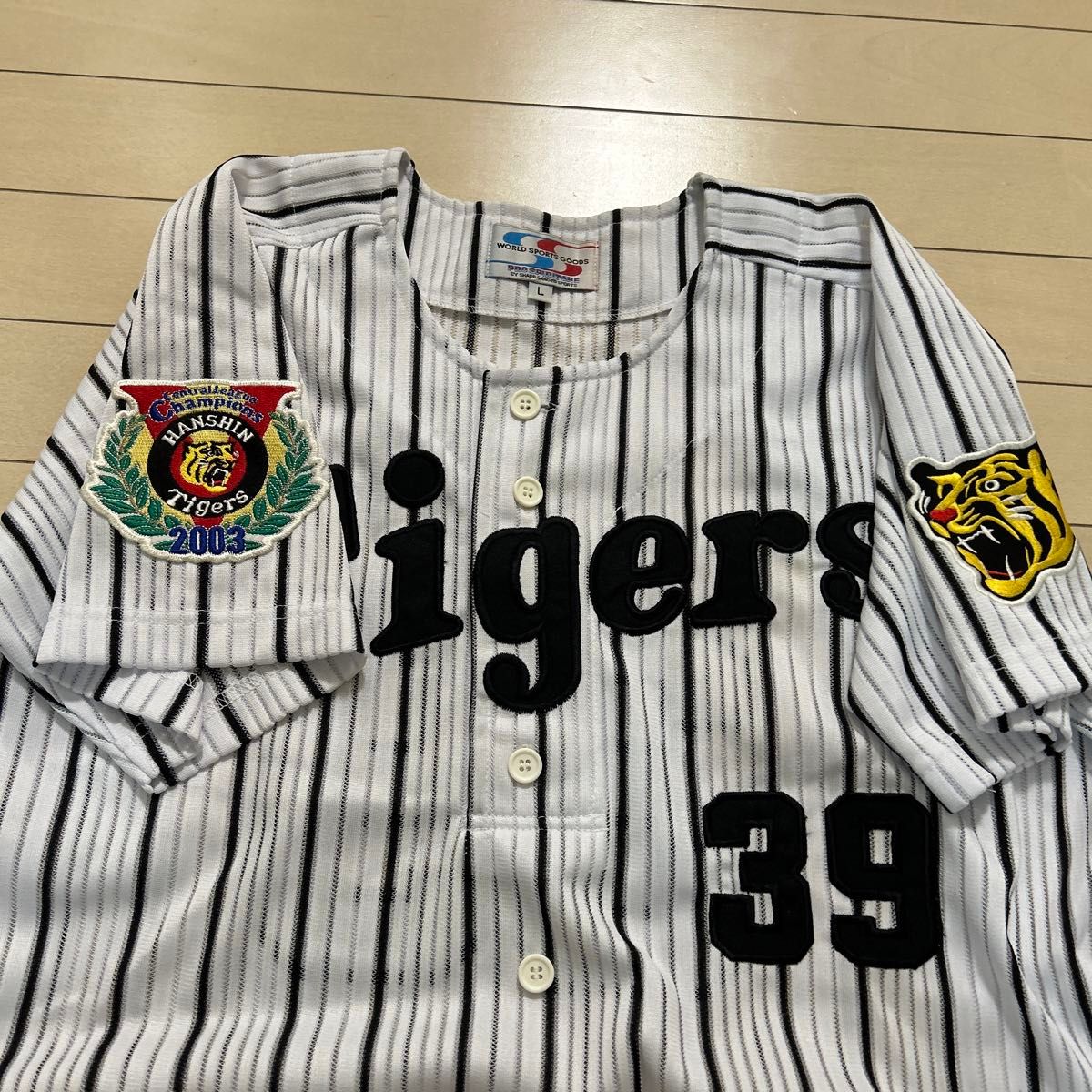 阪神タイガース優勝記念 任天堂コラボ 2003年限定ユニフォーム 阪神