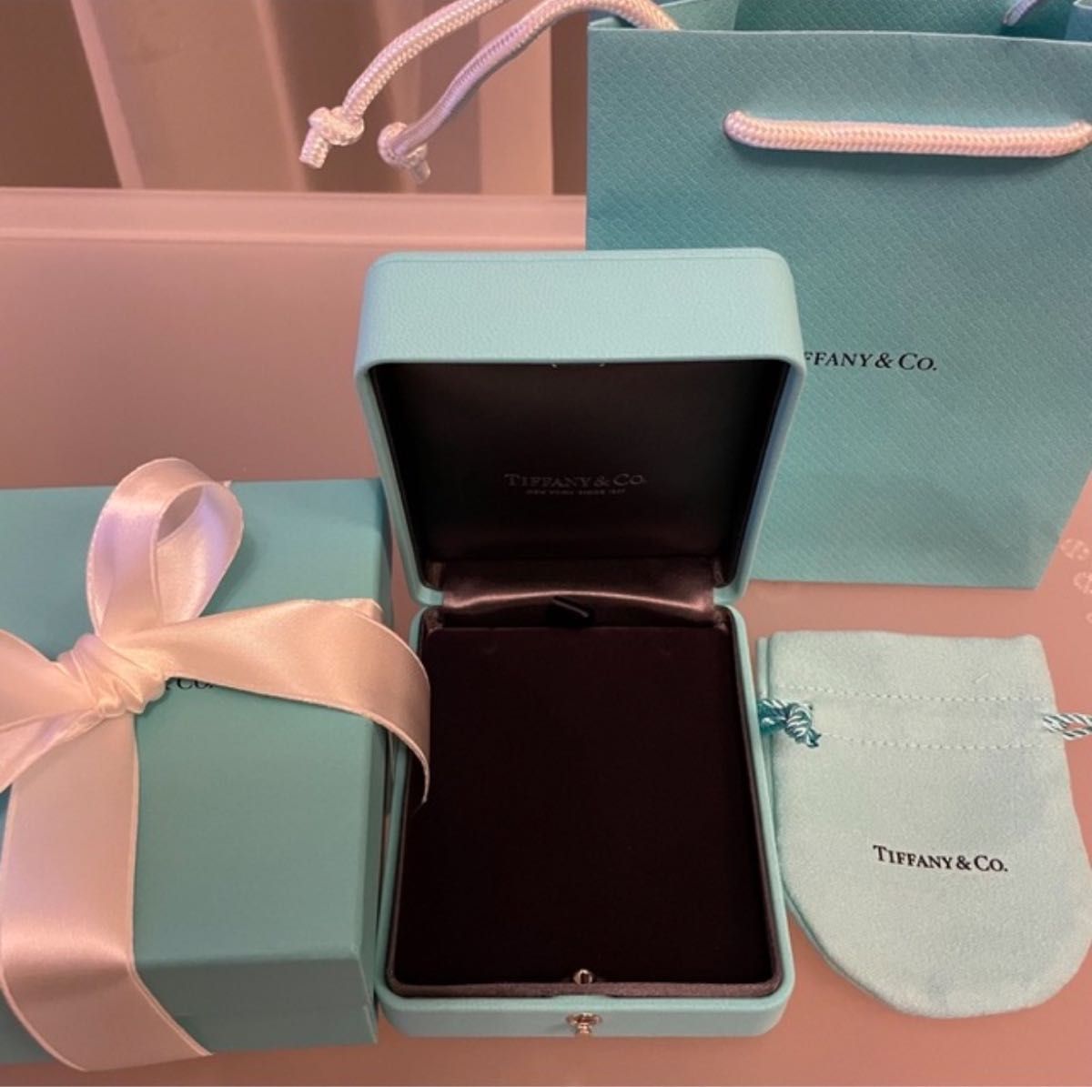 ティファニー ネックレス ・ブレスレット ケース 空箱 紙袋