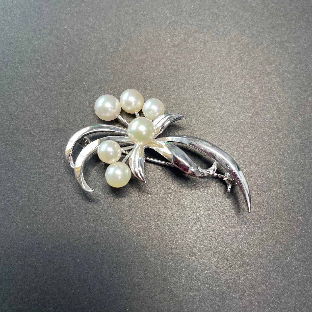 ミキモト ブローチ MIKIMOTO パールブローチ シルバー 入学式 卒業式