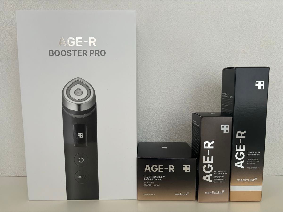 新品未使用】メディキューブ AGE-R ブースタープロ 美顔器 白玉セット