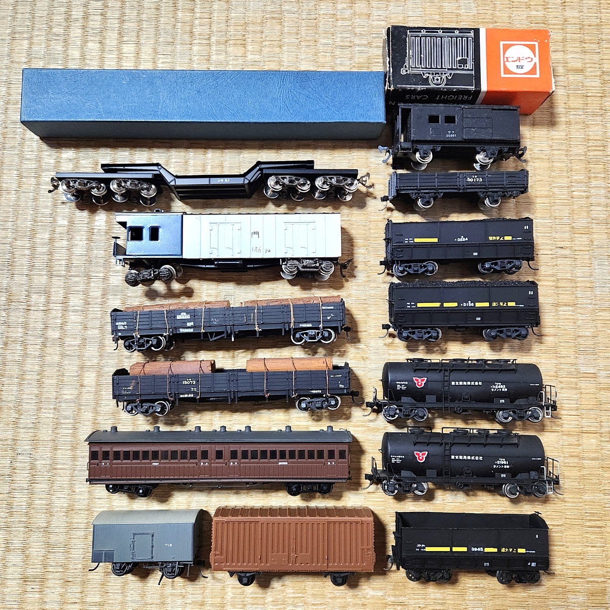 SANGO 古典客車 明治22年型 上中等ボギー車 HOゲージ PN545. HOゲージ