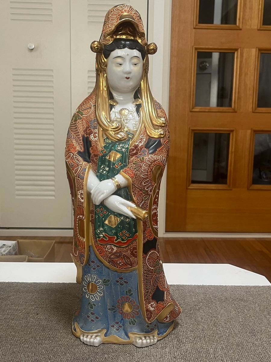 九谷焼 九谷八幡宮銘 豪華観音像 金彩 仏教美術 置物 陶器 観音菩薩像