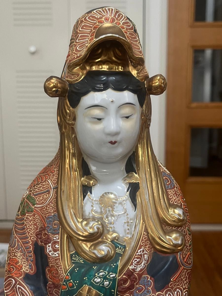九谷焼 九谷八幡宮銘 豪華観音像 金彩 仏教美術 置物 陶器 観音菩薩像