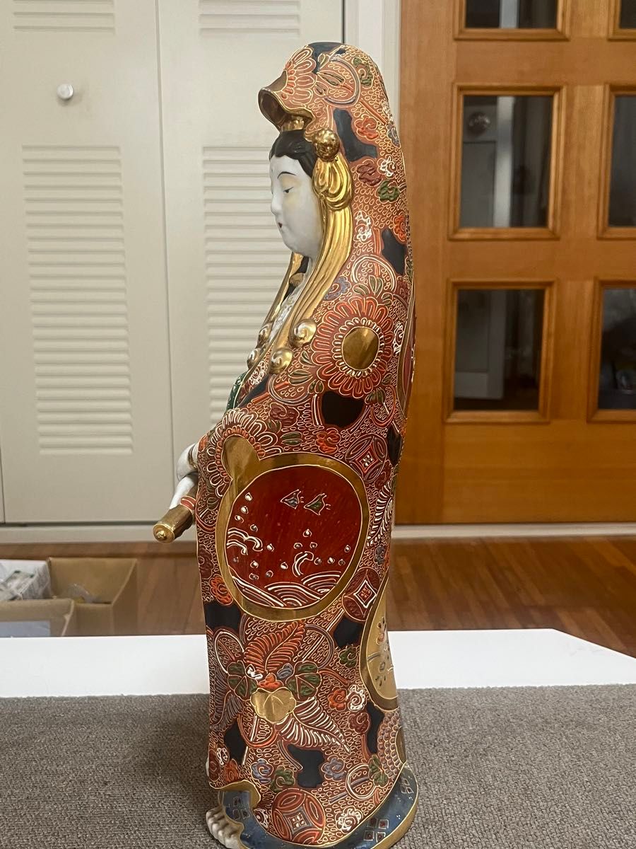 九谷焼 九谷八幡宮銘 豪華観音像 金彩 仏教美術 置物 陶器 観音菩薩像