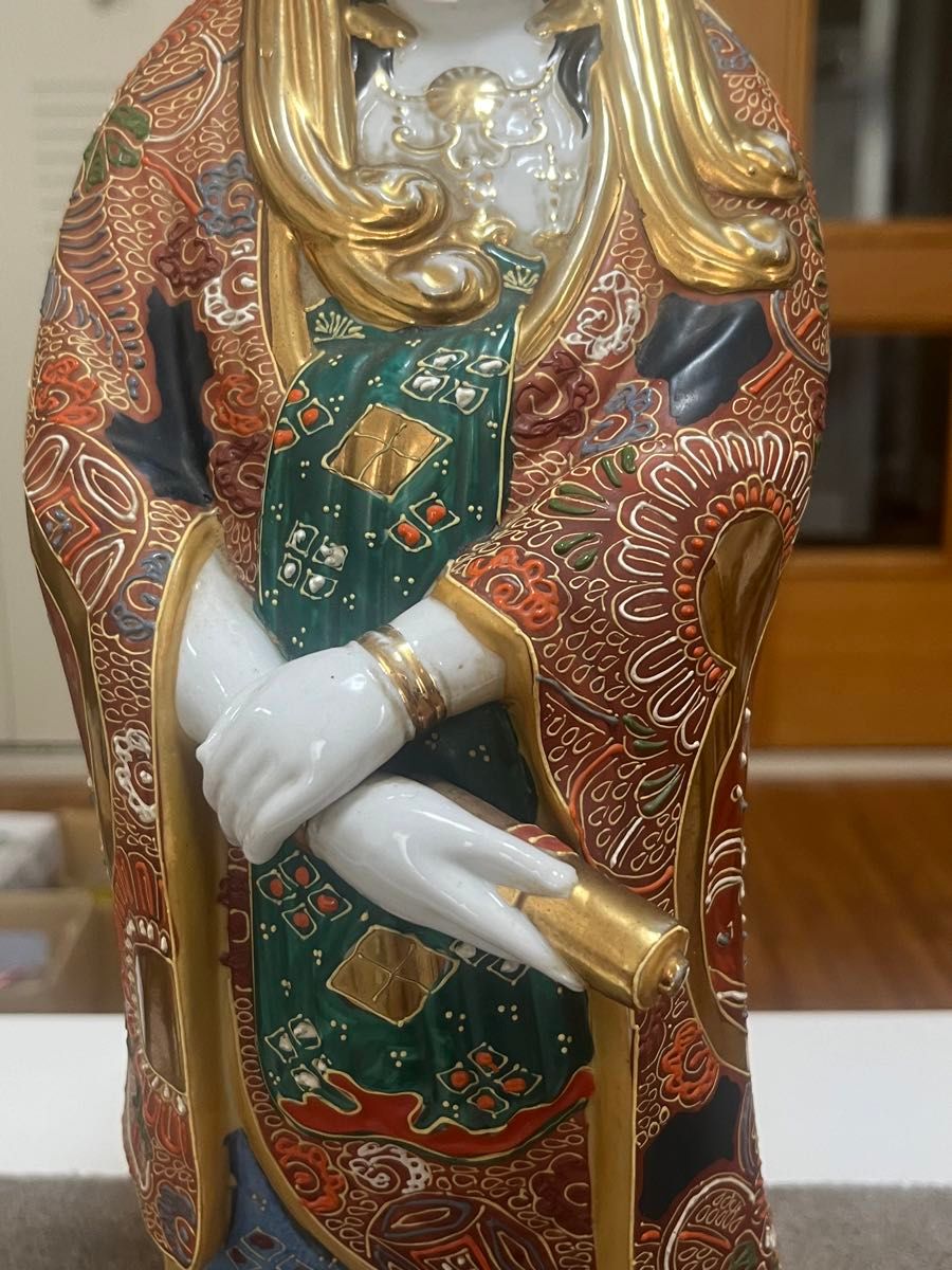 九谷焼 九谷八幡宮銘 豪華観音像 金彩 仏教美術 置物 陶器 観音菩薩像