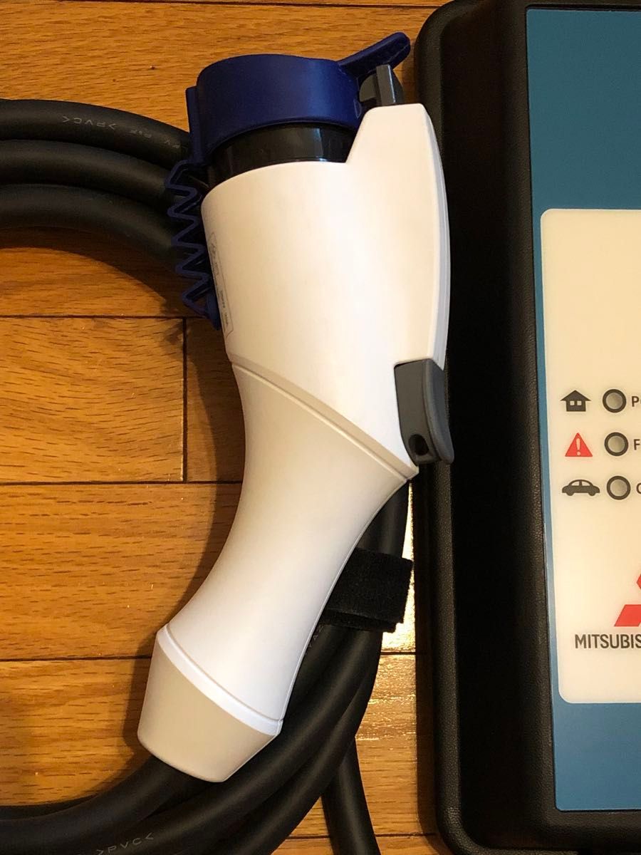 美品 三菱アウトランダー PHEV純正200V充電ケーブル｜Yahoo!フリマ（旧