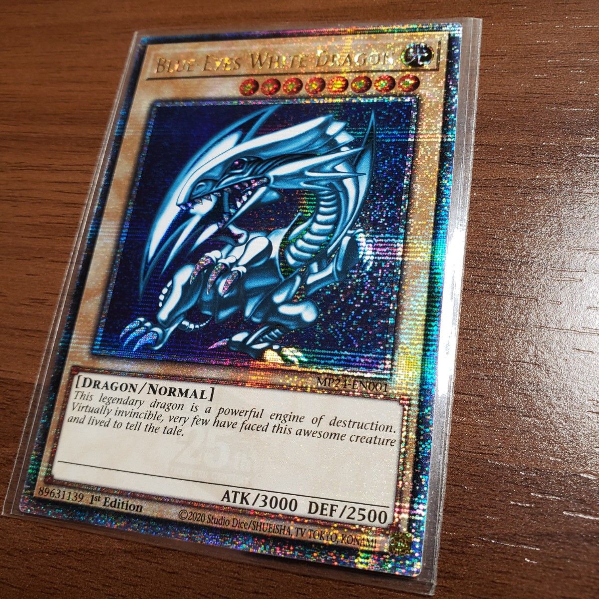 遊戯王 ブルーアイズホワイトドラゴン 青眼の白龍 クオシク 25th 英語