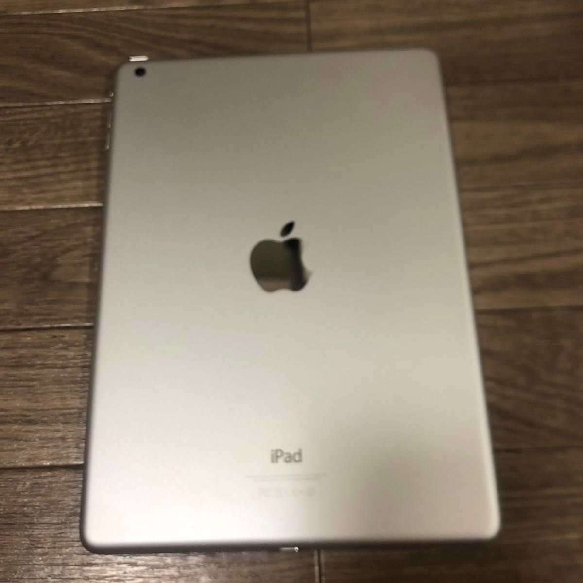 初代iPad Air／Wi-Fiモデル／32GB／Apple｜Yahoo!フリマ（旧PayPayフリマ）
