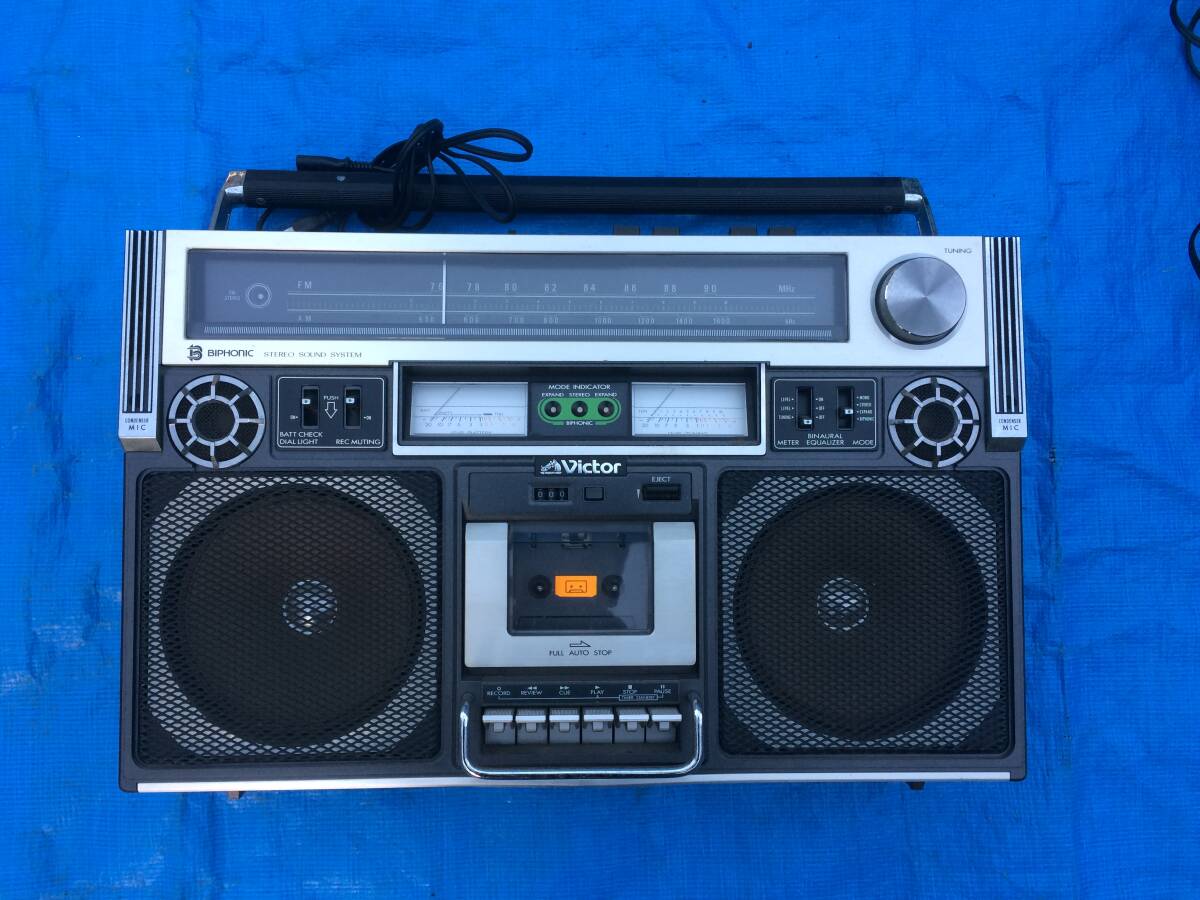 VICTOR ビクター RC-838 ステレオラジカセ。