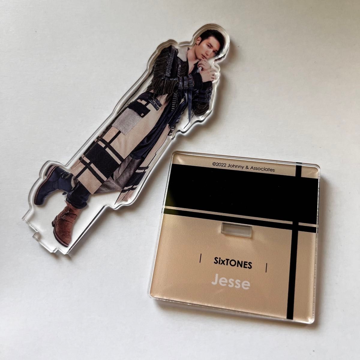 中古品 ジェシーアクスタ4種 ジェシーアクリルスタンド第一弾 第二弾