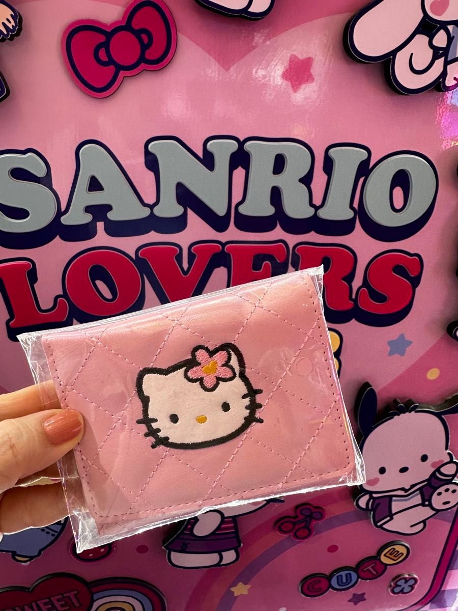 サンリオラバーズ 韓国 ハローキティ エンジェルブルー 2つ折り財布