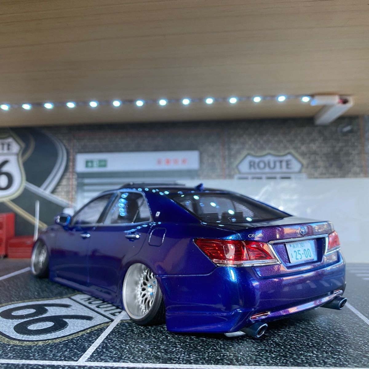 プラモデル完成品 アオシマ1/24 21クラウンロイヤル後期改｜Yahoo