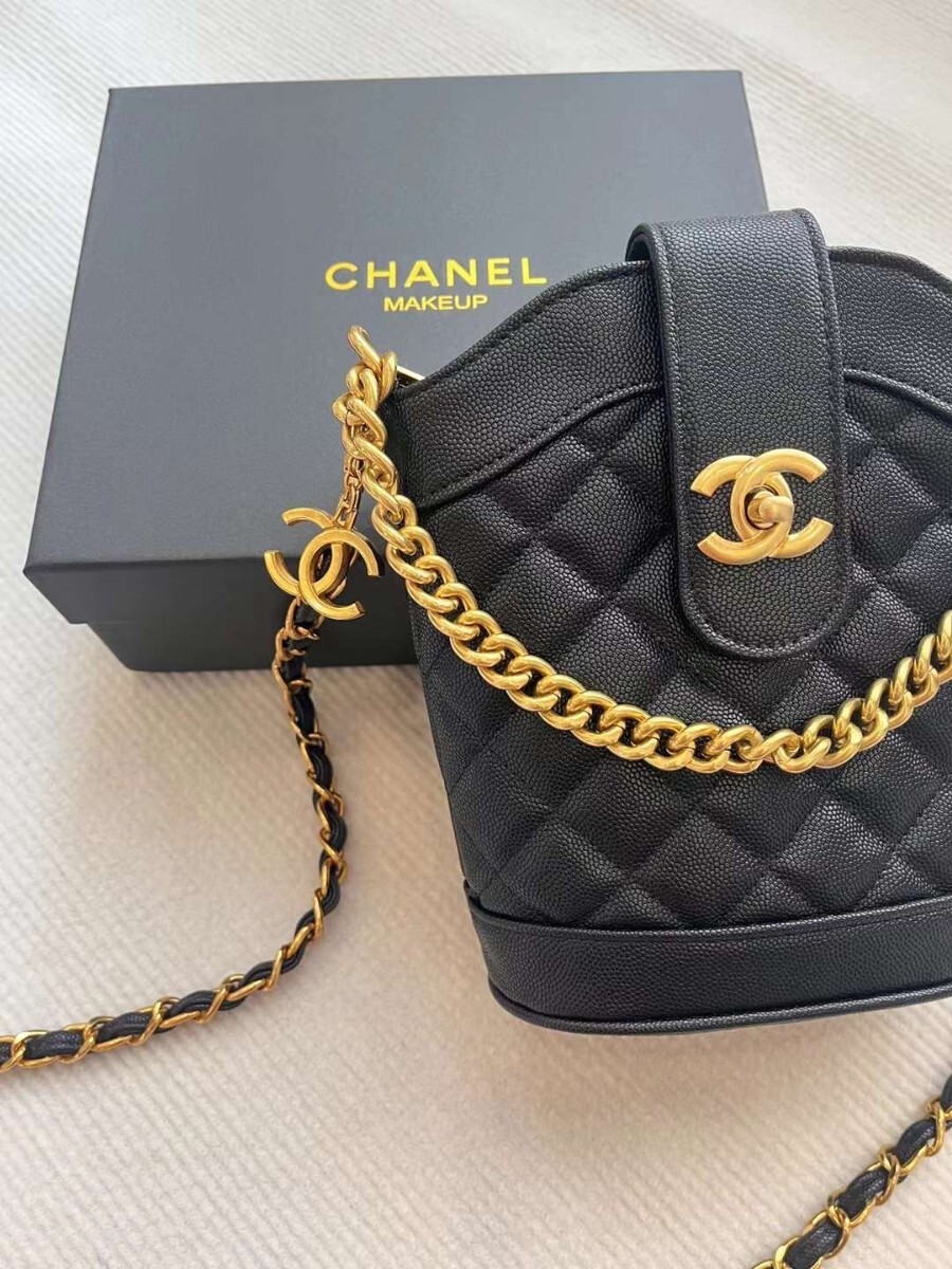 CHANEL シャネル 大人気 ノベルティバッグ チェーンショルダーバッグ