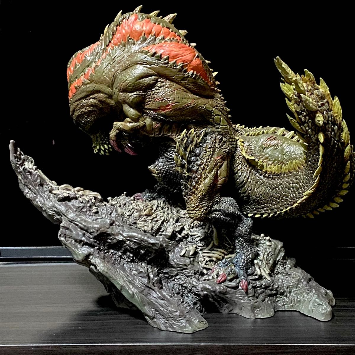 イビルジョー クリエイターズモデル カプコンフィギュアビルダー