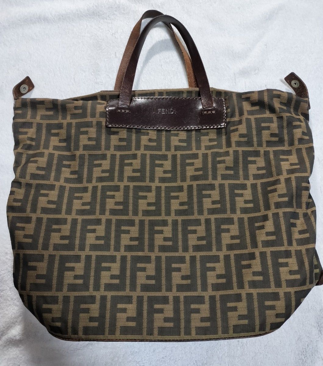 FENDI フェンディ ズッカ柄 エコバッグ トートバッグ 〜ポケット内張り