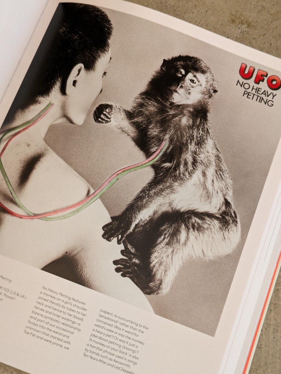 洋書 新品】Vinyl Album Cover Art The Complete Hipgnosis Catalogue