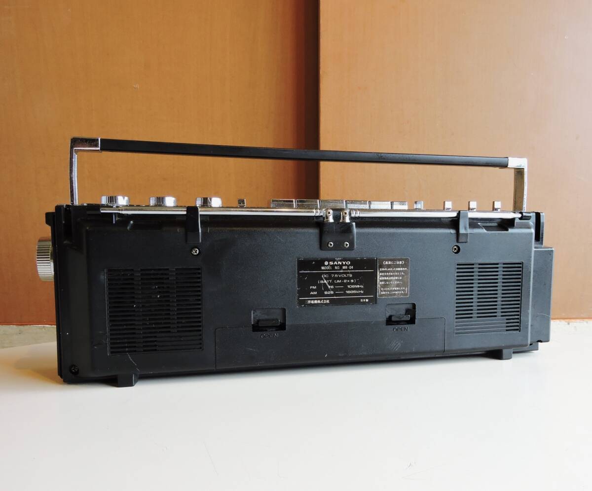 Yahoo!オークション - 80s SANYO 小型ラジカセ MR-U4 整備済み 名機 初