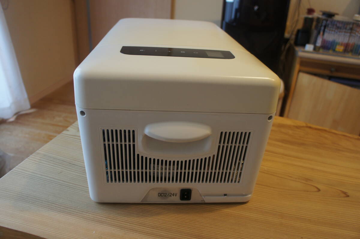 ベルソス VERSOS 車載冷蔵冷凍庫 FCR-A01 15L DC12/24V VERSOS