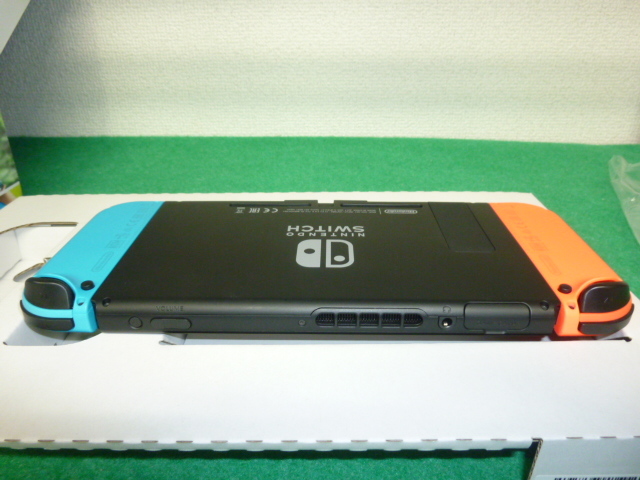 Nintendo Switch 本体 / 付属品完備 / 未対策機 Ver 9 2 0 XAJ70025