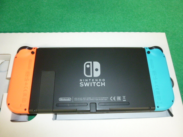 Nintendo Switch 本体 / 付属品完備 / 未対策機 Ver 9 2 0 XAJ70025