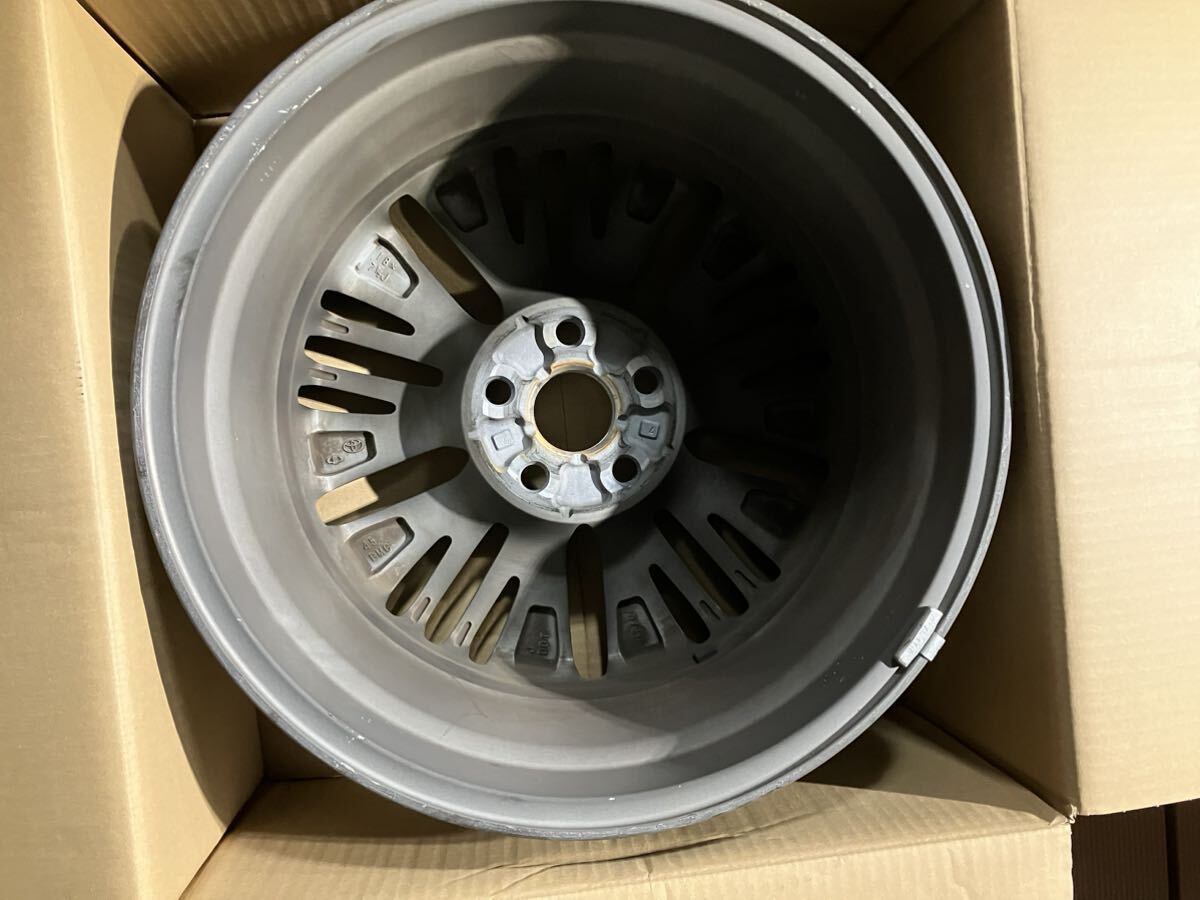 ガリ傷有り TOYOTA (トヨタ) 純正 18インチアルミホイール 30系 後期
