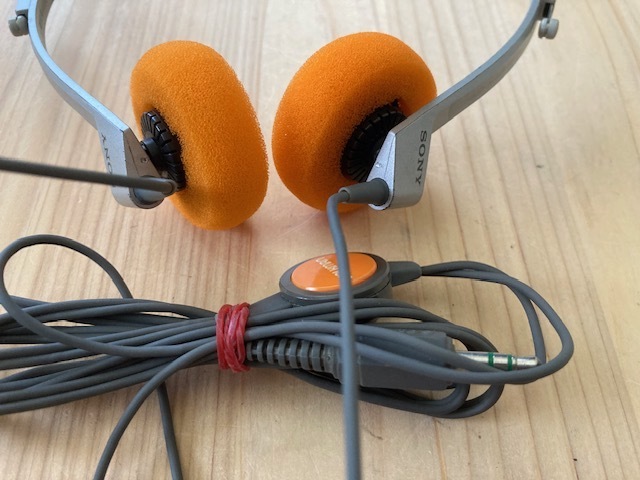 即決【整備済完動品】SONY ダイナミックヘッドホン MDR-4 高音質 WM-2