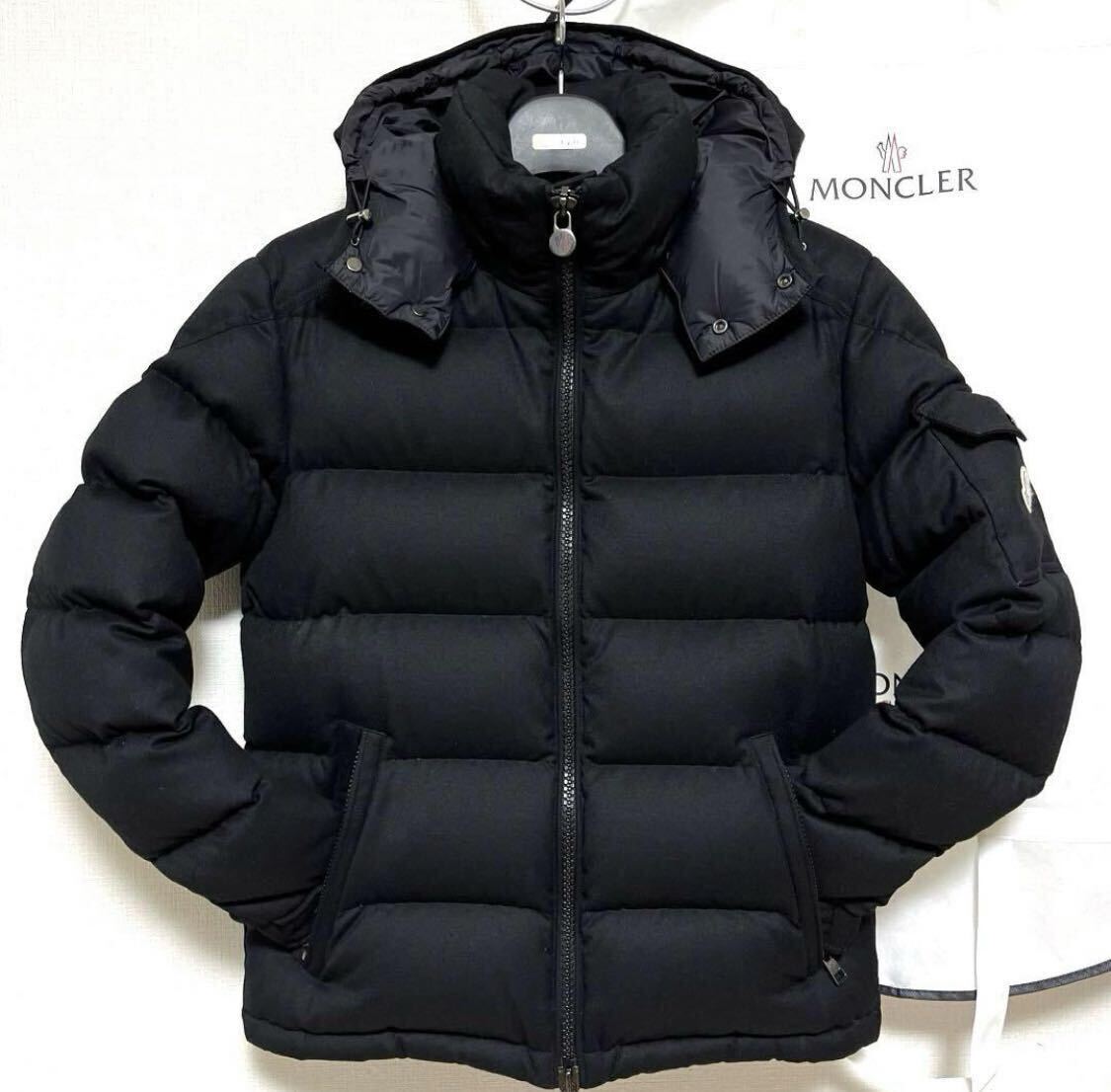 極美品】国内正規品 MONCLER モンクレール モンジュネーブル ブラック